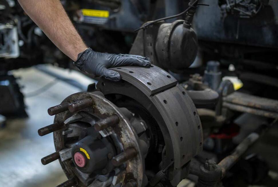 Understanding Heavy-Duty Brake Wear: What Technicians See Most Often