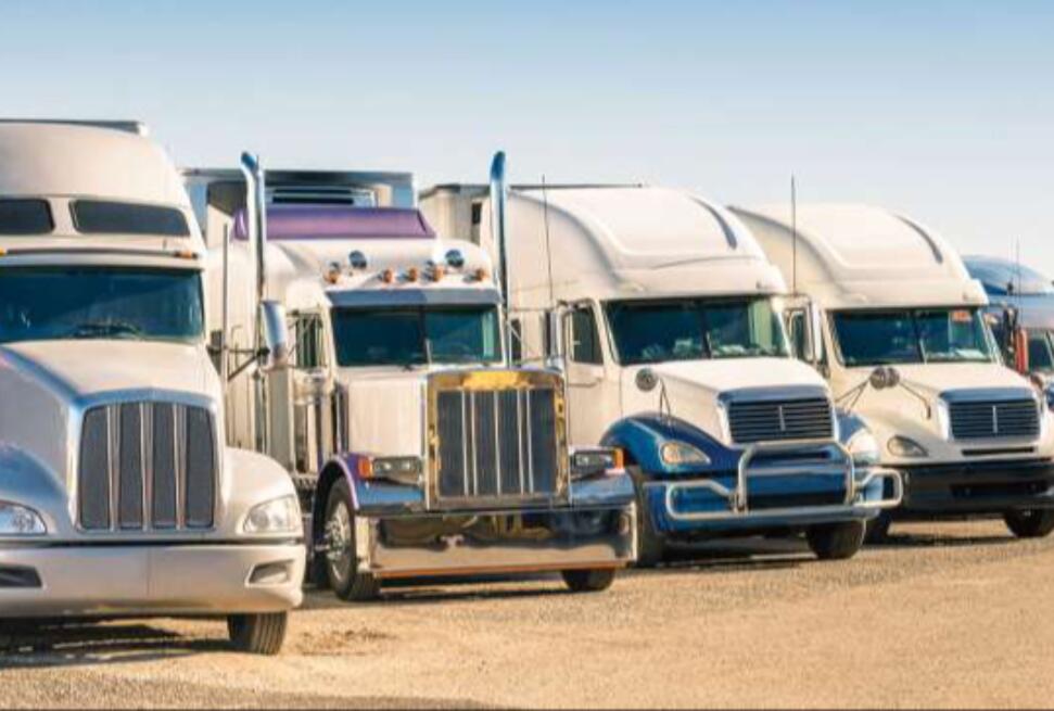 18 wheelers in a row